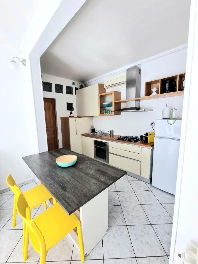 Ferienwohnung La Caisserie Vieux-Port / Une Chambre Et Balcon Marseilles Exterior foto